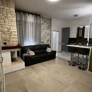  Aparthotel La Nuova Casa Italia
