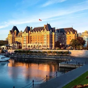 Fairmont Empress Отель