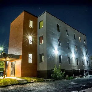 Luxury Boutique 2bedroom 2a Canada